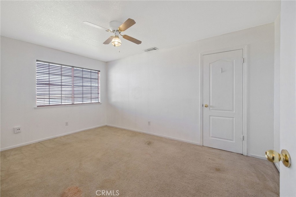 16808 W Palmer Ave, Huron, CA 93234