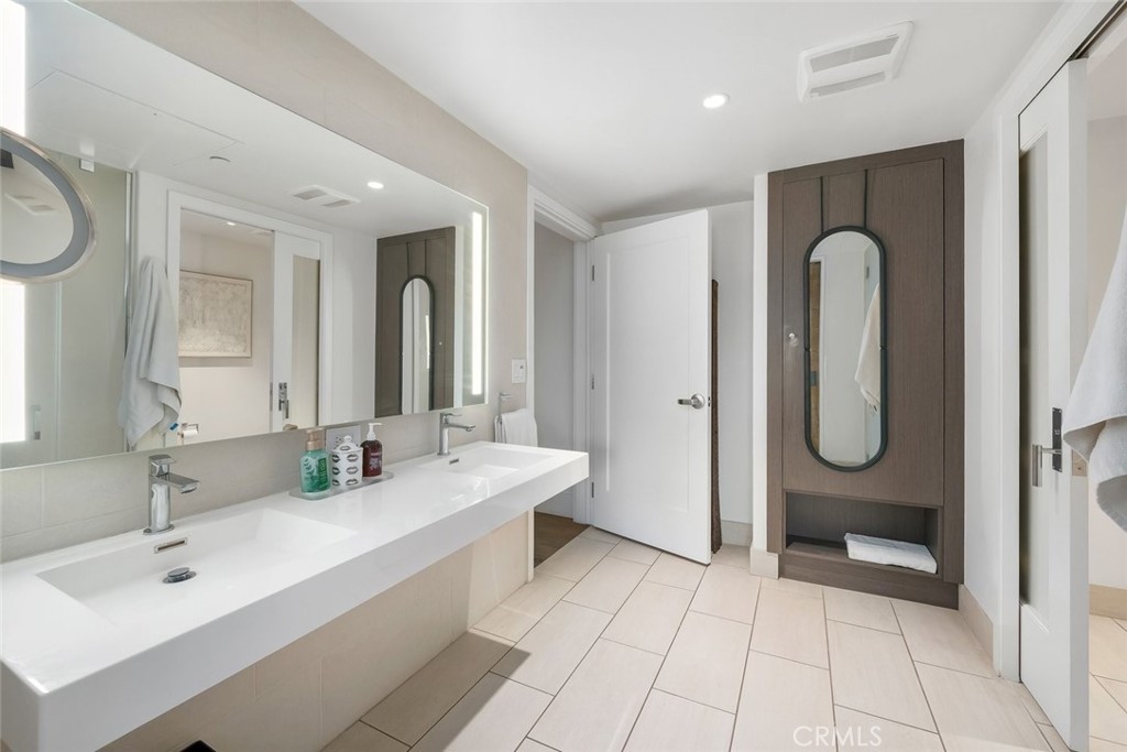 1130 Broad St #1, San Luis Obispo, CA 93401