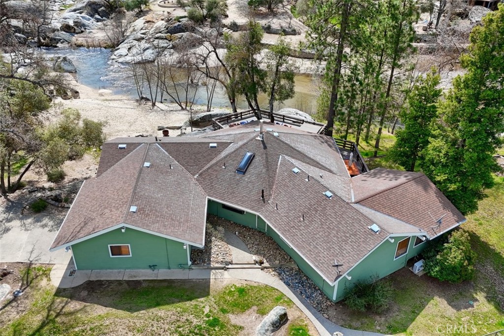 40957 Shandee Ln, Ahwahnee, CA 93601