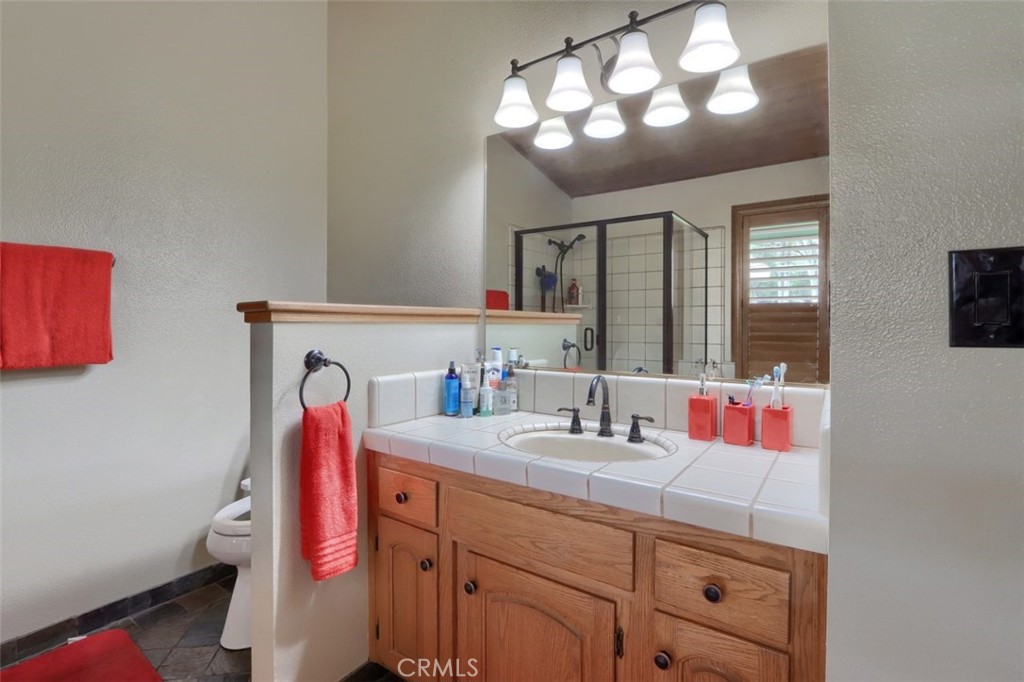 40957 Shandee Ln, Ahwahnee, CA 93601