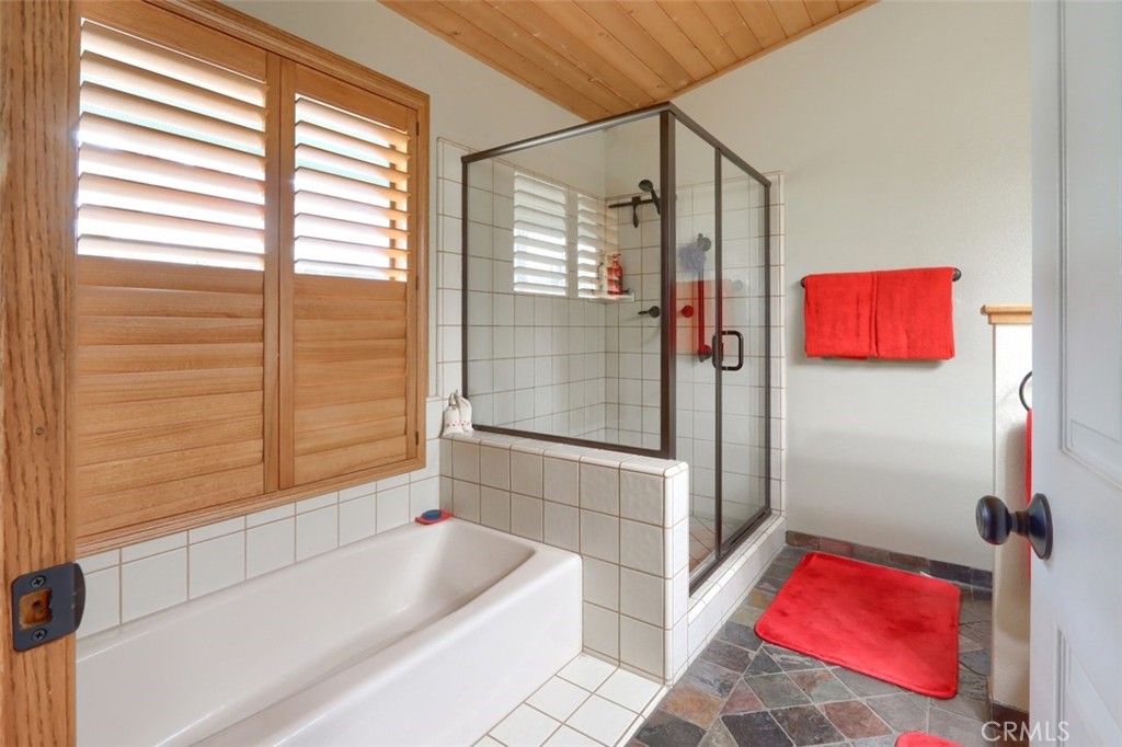 40957 Shandee Ln, Ahwahnee, CA 93601