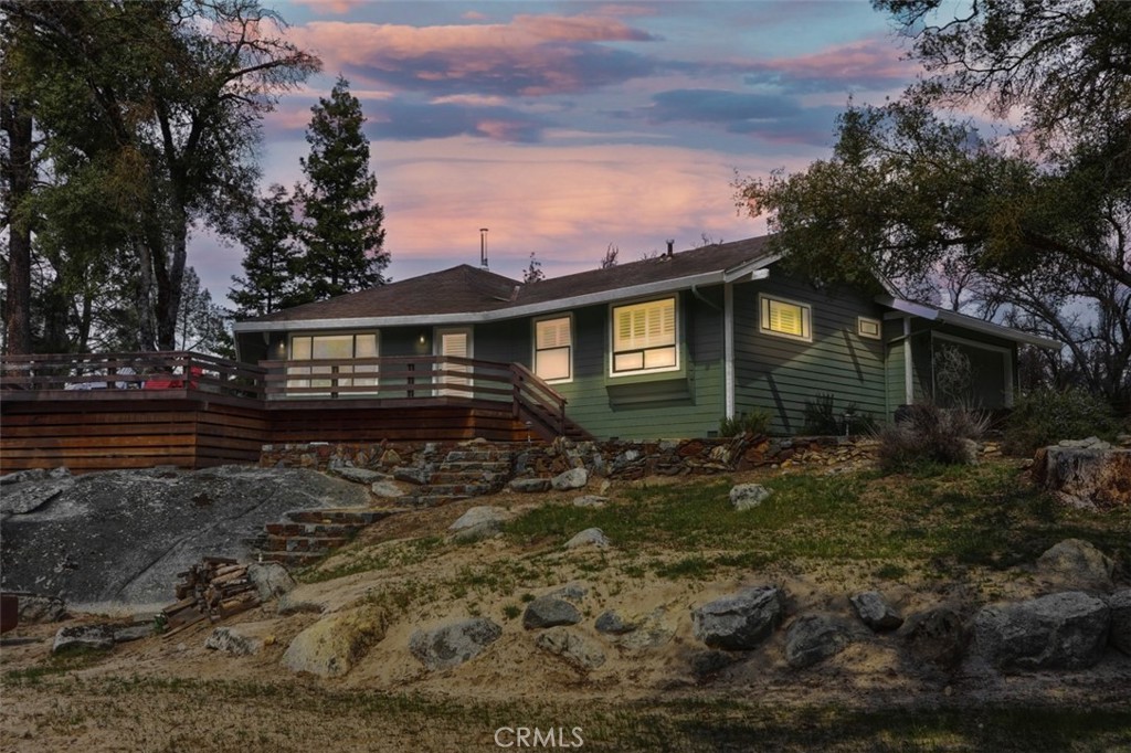 40957 Shandee Ln, Ahwahnee, CA 93601