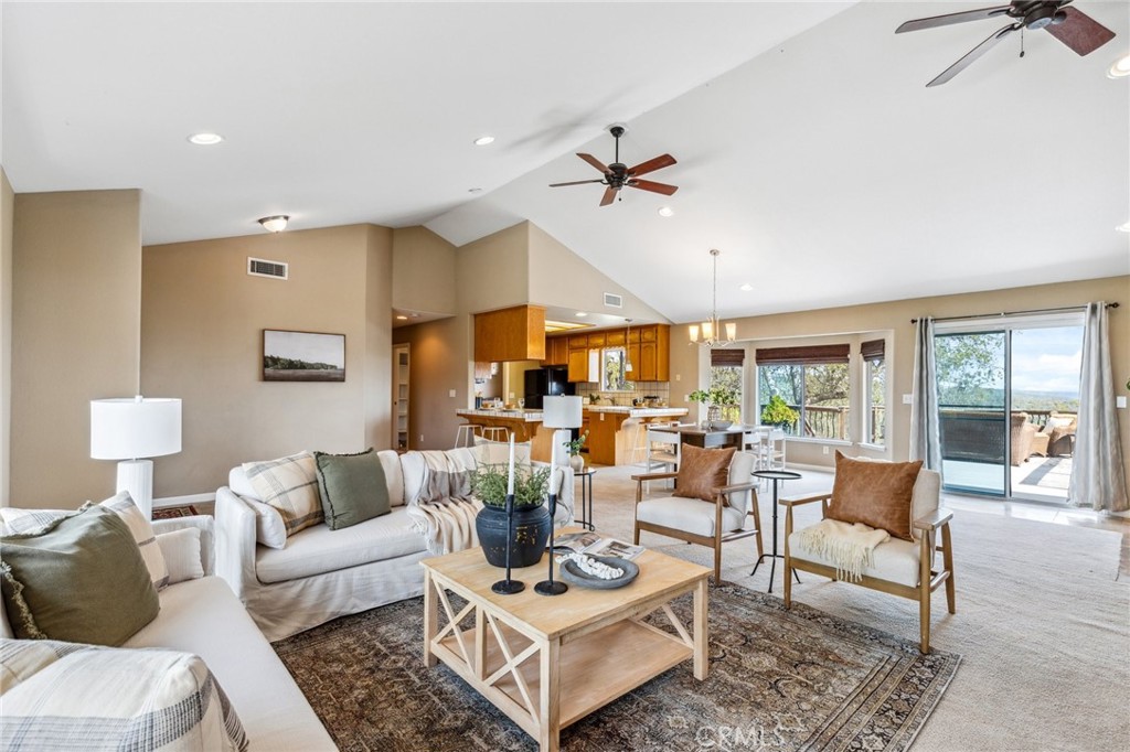 31021 Blue Heron, Coarsegold, CA 93614