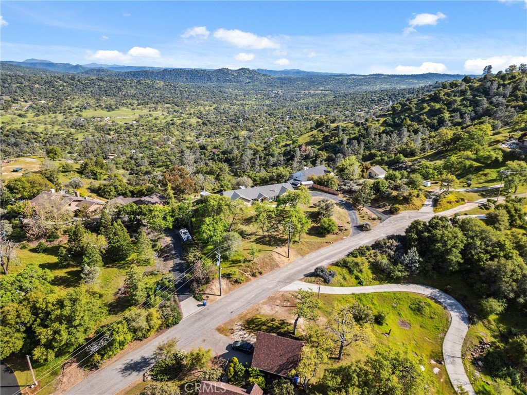 31021 Blue Heron, Coarsegold, CA 93614