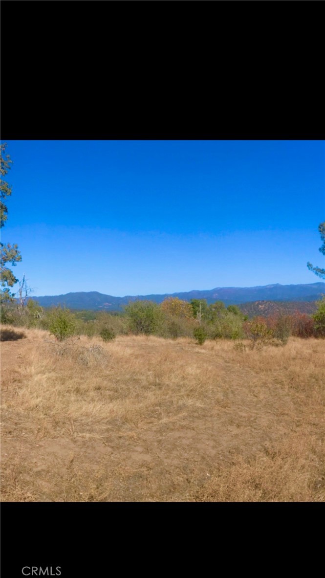 10 Old Oak Ln, Mariposa, CA 95338