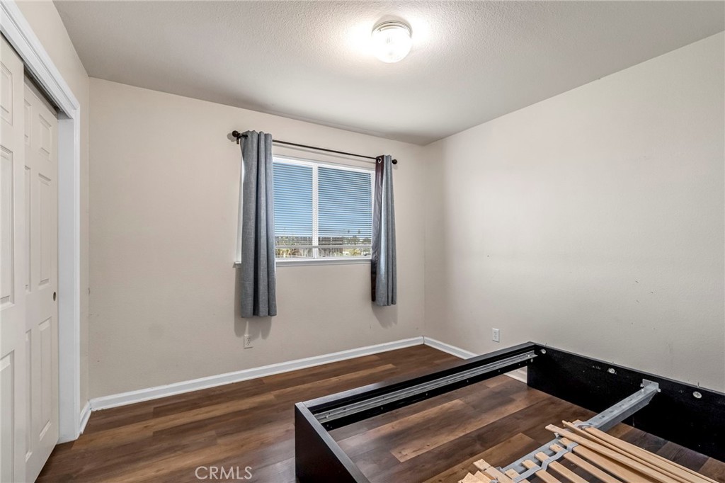 94 N Locan Ave, Fresno, CA 93737