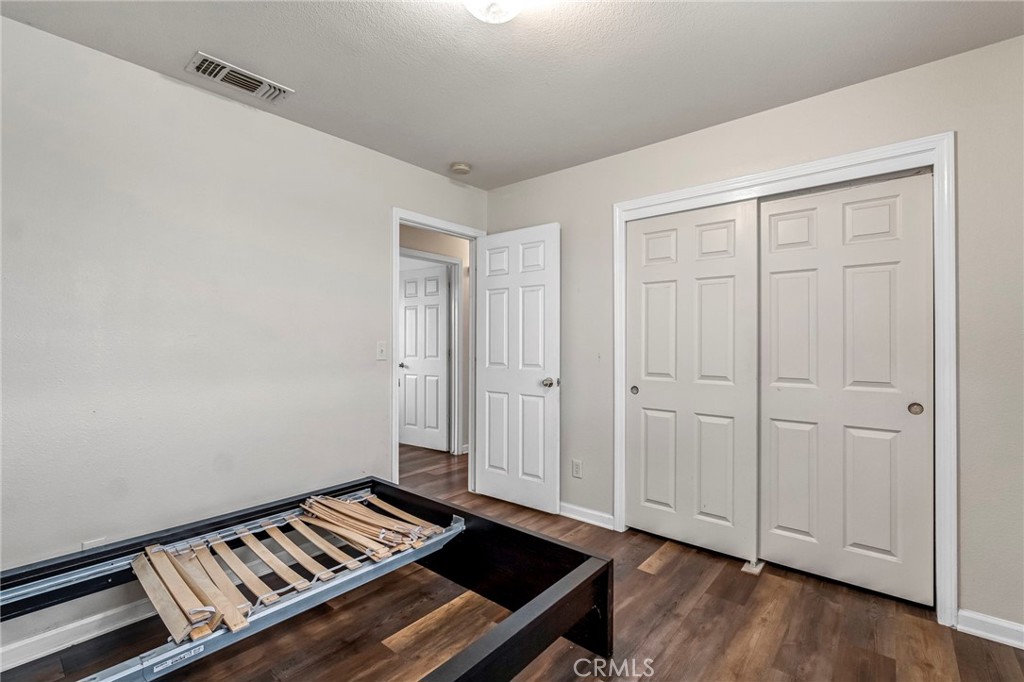 94 N Locan Ave, Fresno, CA 93737