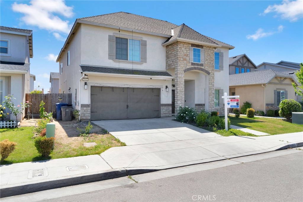 5952 E Truman, Fresno, CA 93727