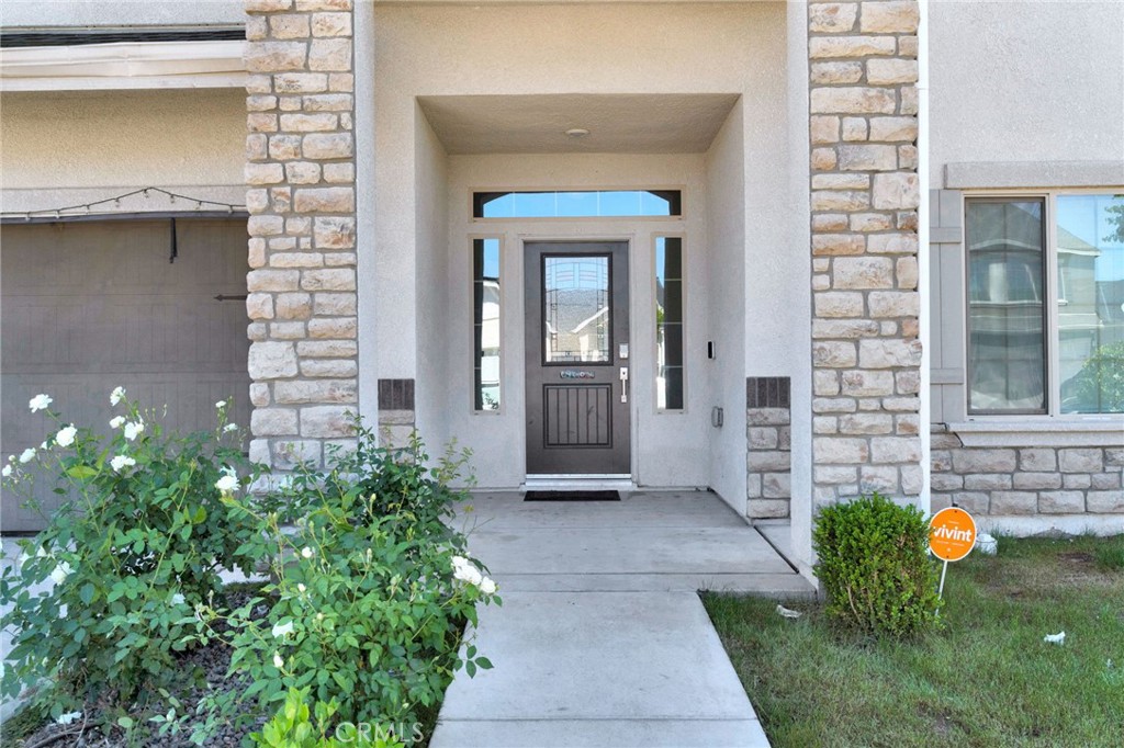 5952 E Truman, Fresno, CA 93727