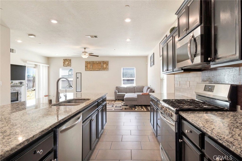 5952 E Truman, Fresno, CA 93727