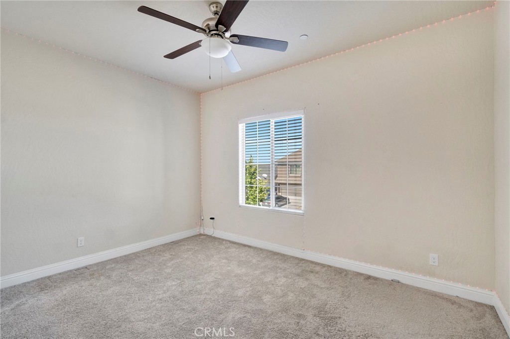 5952 E Truman, Fresno, CA 93727