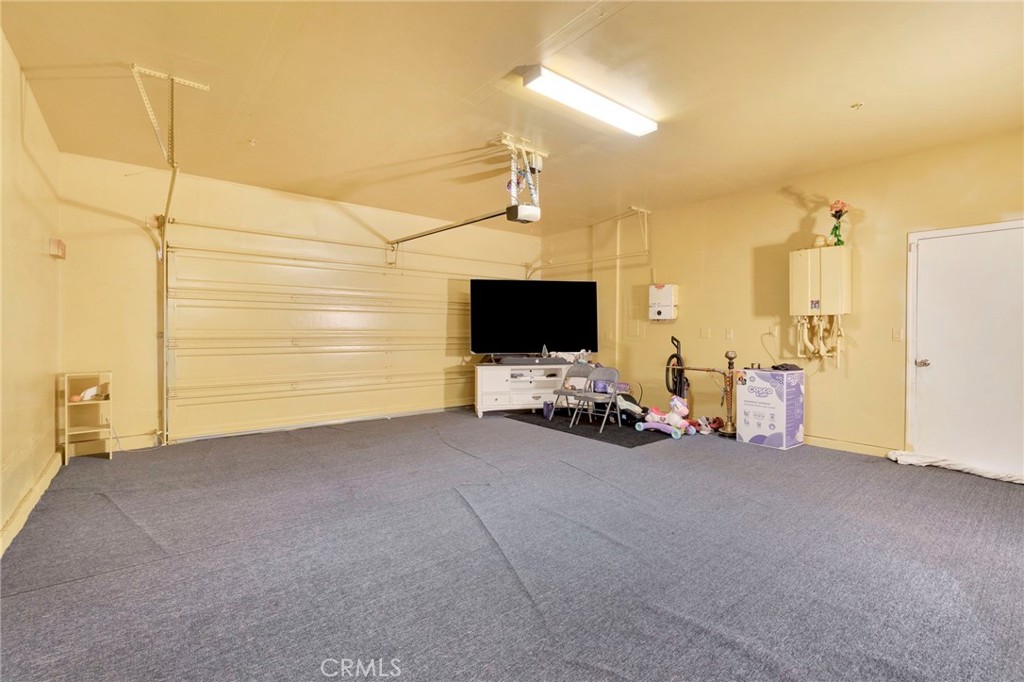 5952 E Truman, Fresno, CA 93727