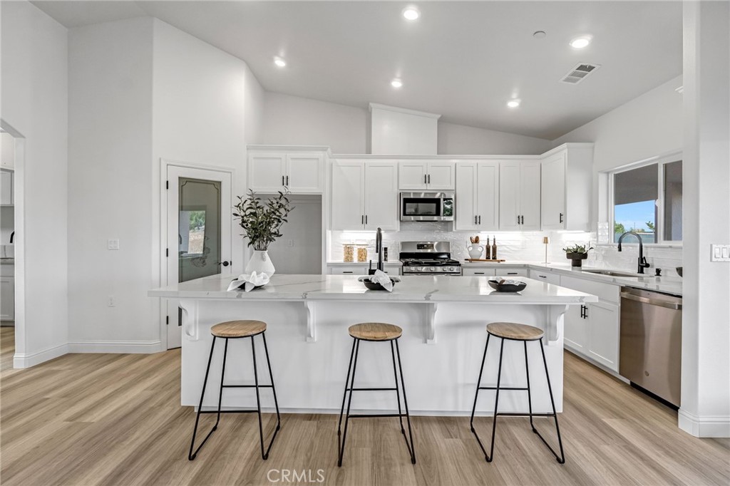 21035 Forest Glen, Madera, CA 93638