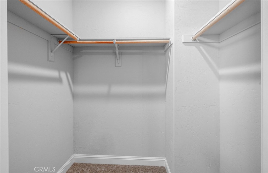 2027 W Babcock, Visalia, CA 93291