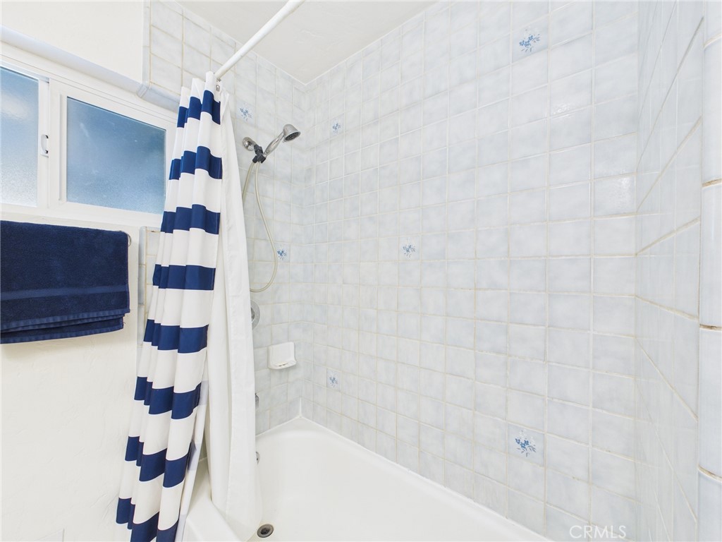 37777 China Creek Rd, Oakhurst, CA 93644