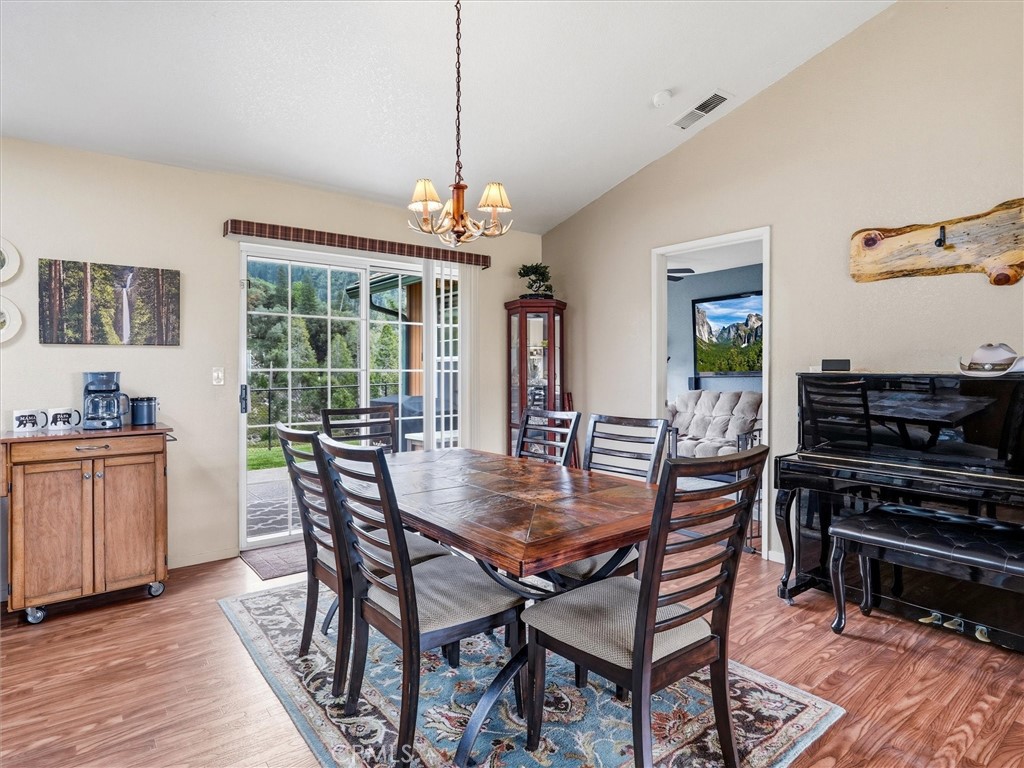 6132 Chowchilla Mountain, Mariposa, CA 95338