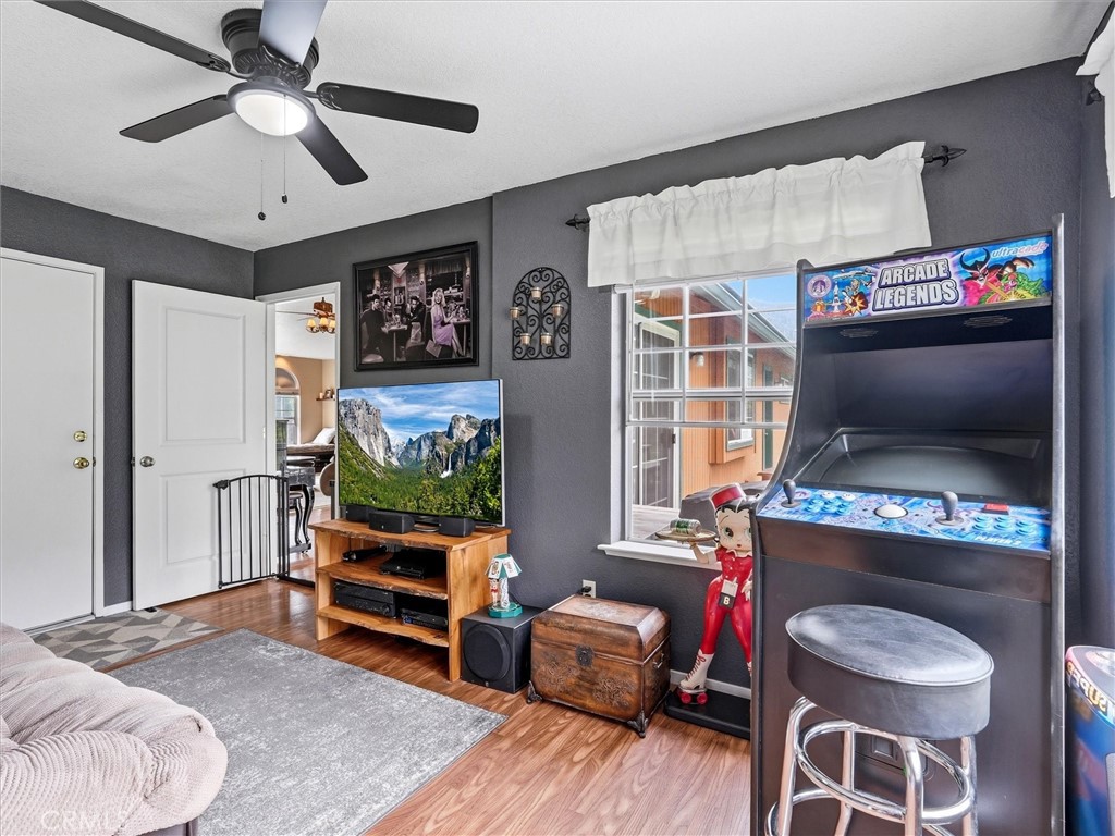 6132 Chowchilla Mountain, Mariposa, CA 95338