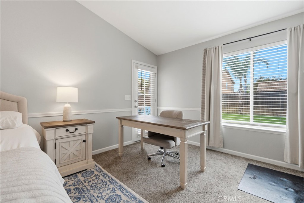 1155 W Julia Way, Hanford, CA 93230