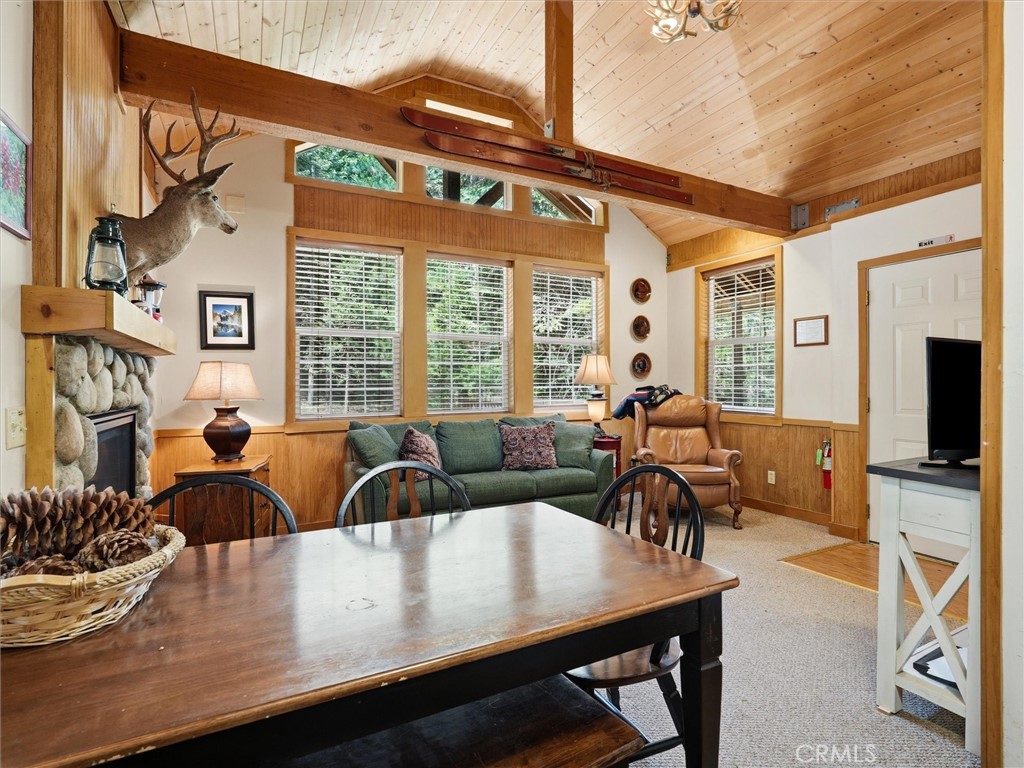 7739 Black Pine, Fish Camp, CA 93623