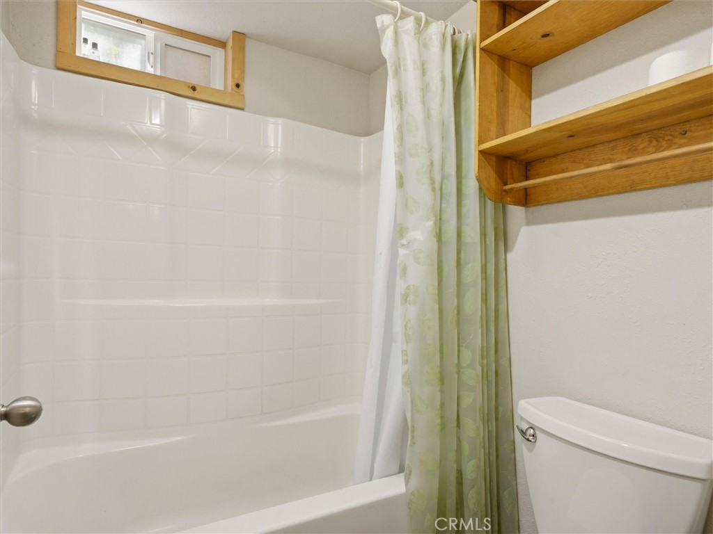 7739 Black Pine, Fish Camp, CA 93623