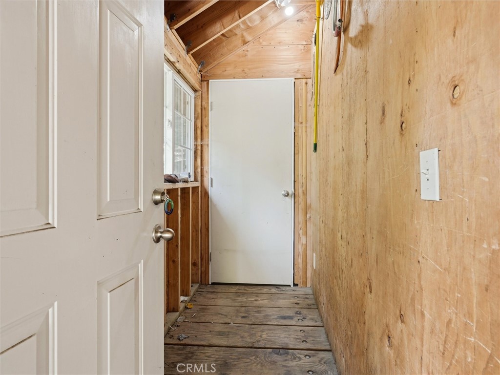 7739 Black Pine, Fish Camp, CA 93623