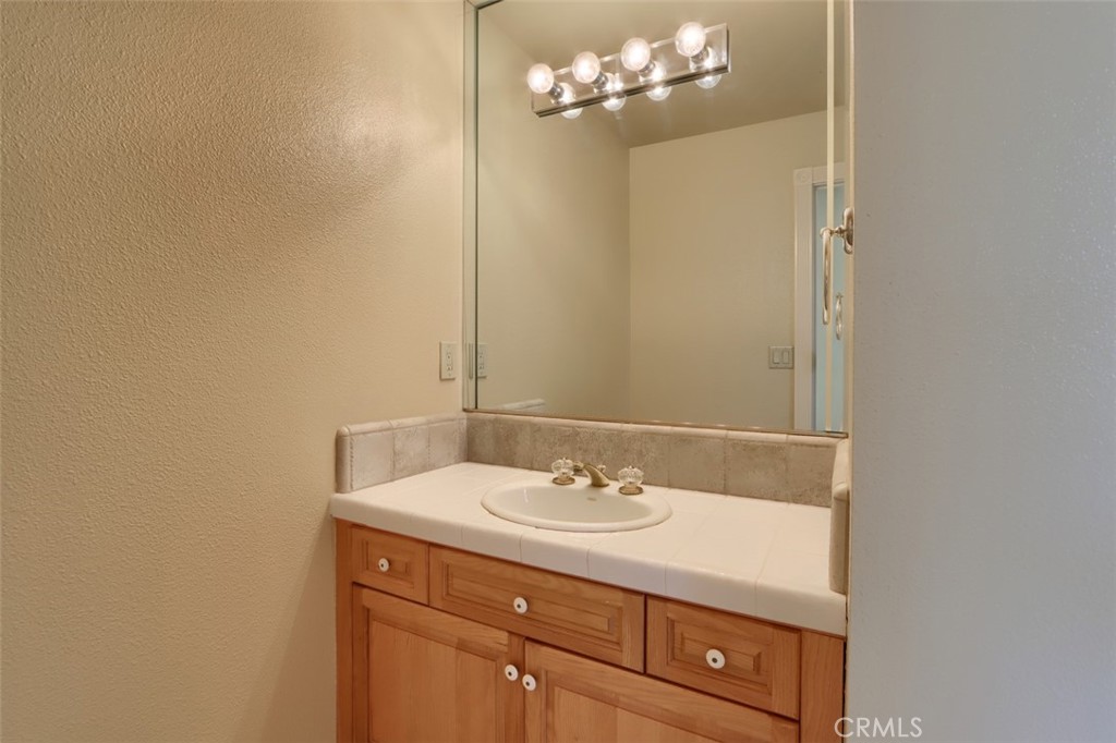 46580 Vista Del Rio, Oakhurst, CA 93644