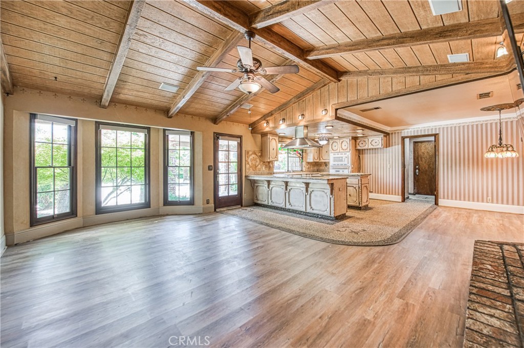 1521 S Bush, Fresno, CA 93727