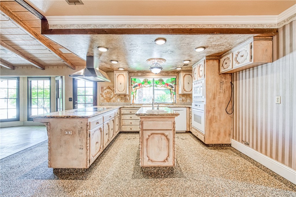 1521 S Bush, Fresno, CA 93727