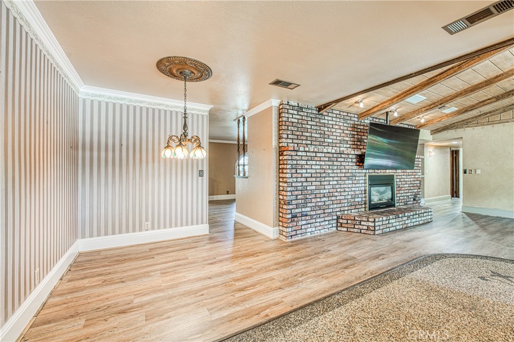 1521 S Bush, Fresno, CA 93727