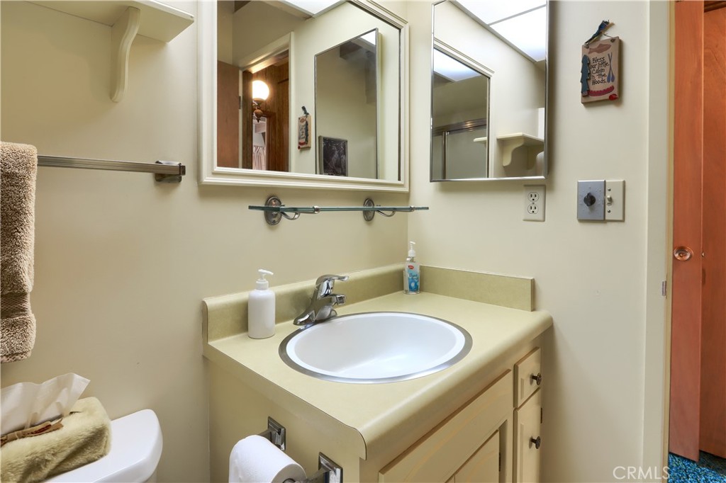 60027 S Cascadel, North Fork, CA 93643