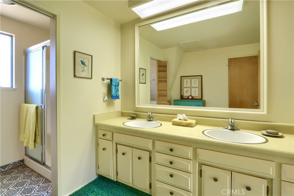 60027 S Cascadel, North Fork, CA 93643