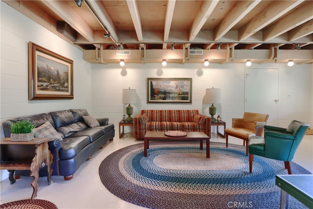 60027 S Cascadel, North Fork, CA 93643