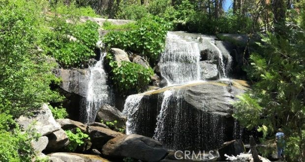 60027 S Cascadel, North Fork, CA 93643