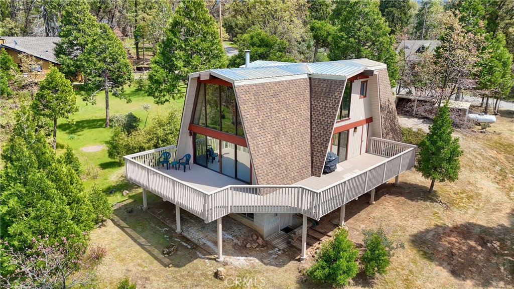 60027 S Cascadel, North Fork, CA 93643