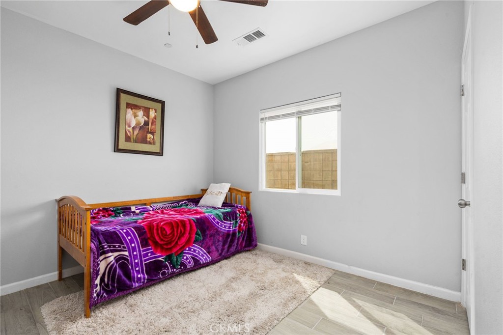 3280 McCall Ave, Selma, CA 93662