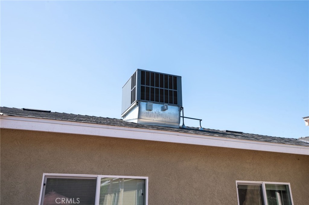 3280 McCall Ave, Selma, CA 93662