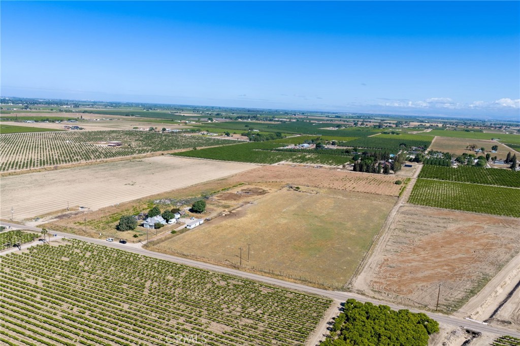 12656 E Nebraska Ave, Selma, CA 93662