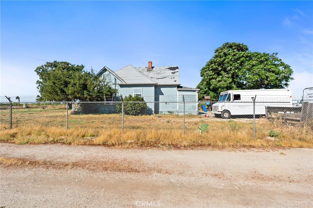 12656 E Nebraska Ave, Selma, CA 93662