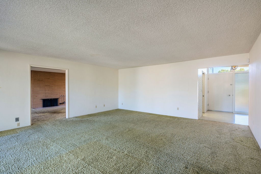 822 W Princeton, Fresno, CA 93705