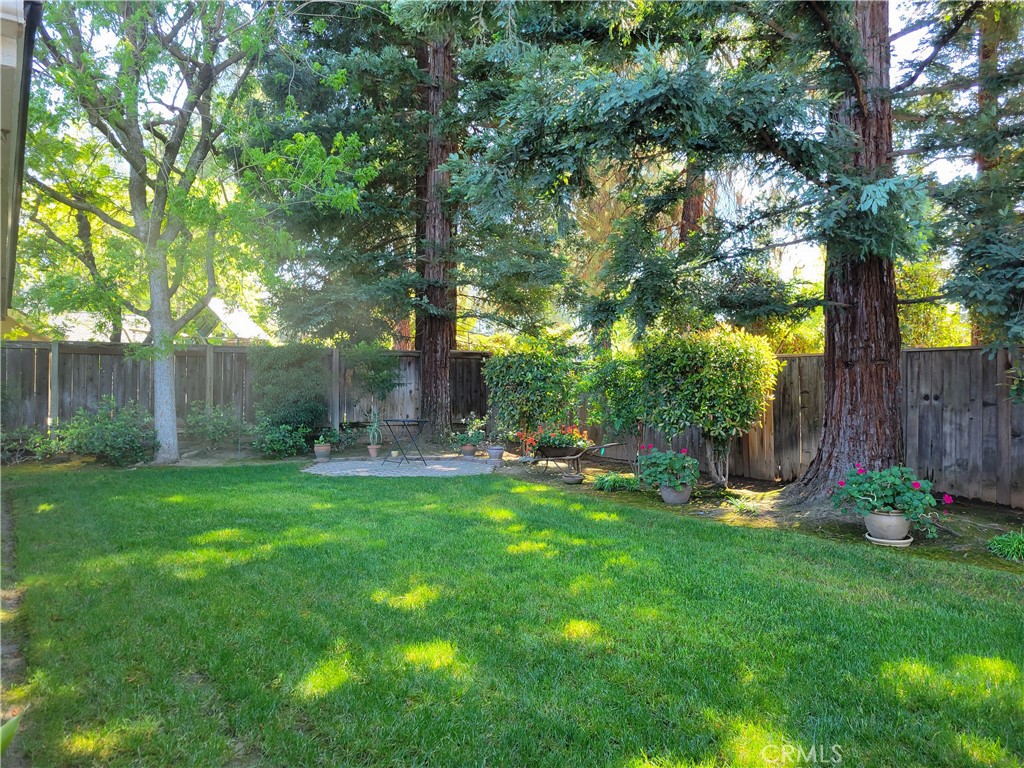 819 E Woodhaven, Fresno, CA 93720