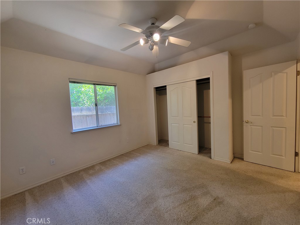 819 E Woodhaven, Fresno, CA 93720