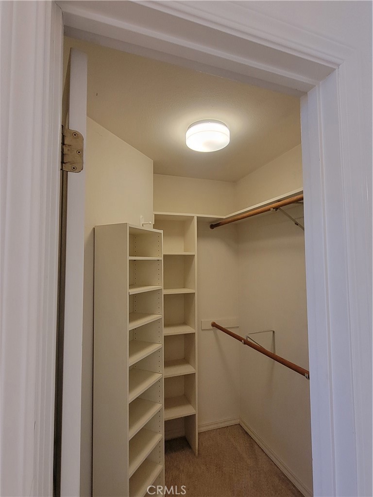 819 E Woodhaven, Fresno, CA 93720