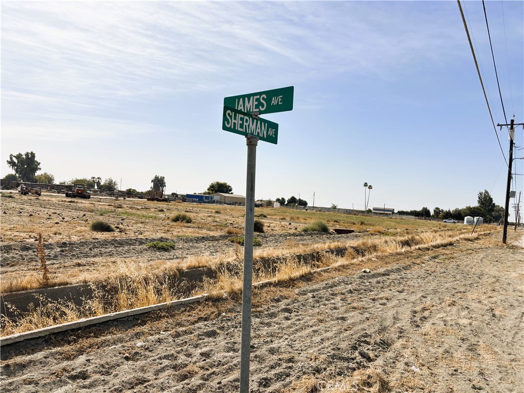 2744 Sherman Ave, Corcoran, CA 93212