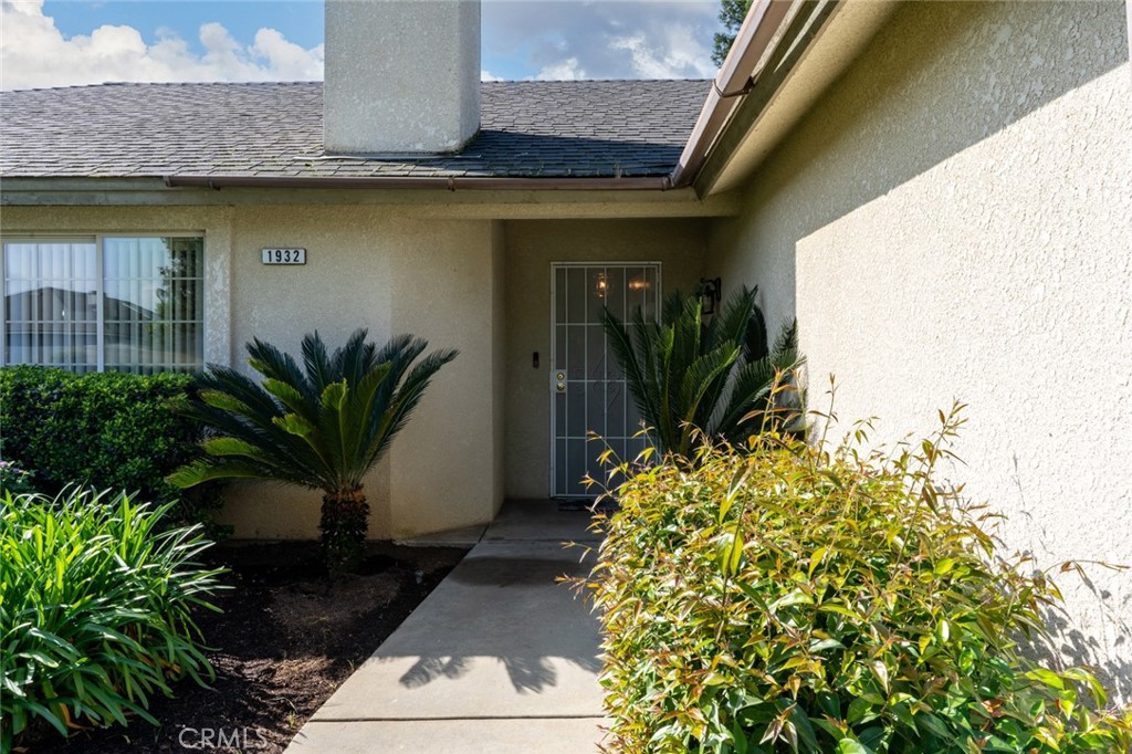 1932 Jefferson Ave, Madera, CA 93637