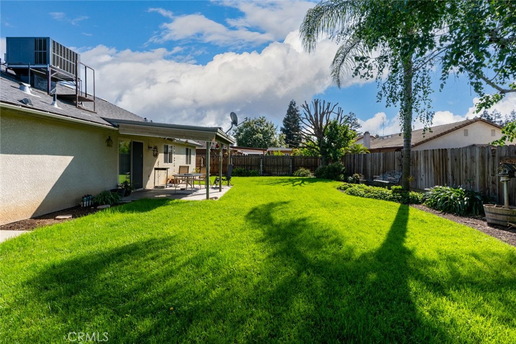 1932 Jefferson Ave, Madera, CA 93637