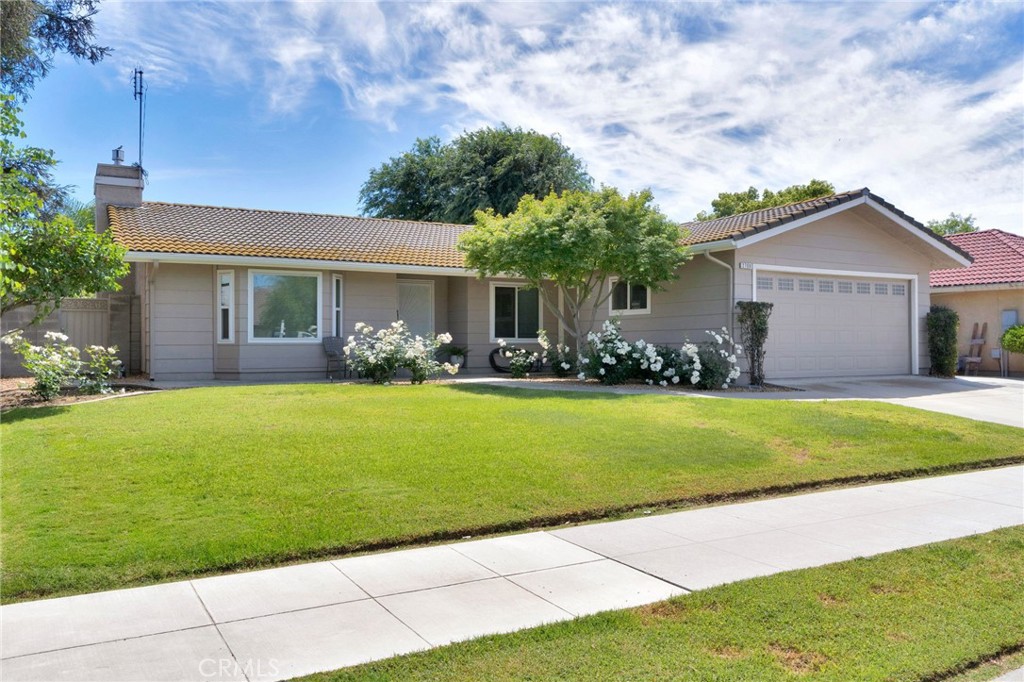 2700 Driftwood, Madera, CA 93637