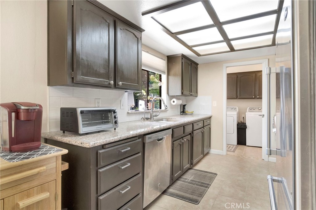 2700 Driftwood, Madera, CA 93637