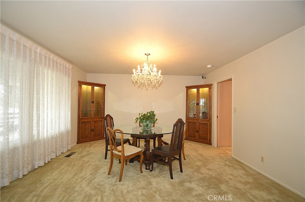 41493 Road 96, Dinuba, CA 93618