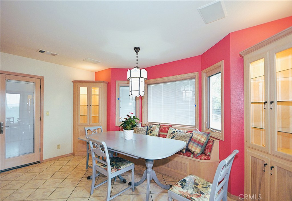 41493 Road 96, Dinuba, CA 93618