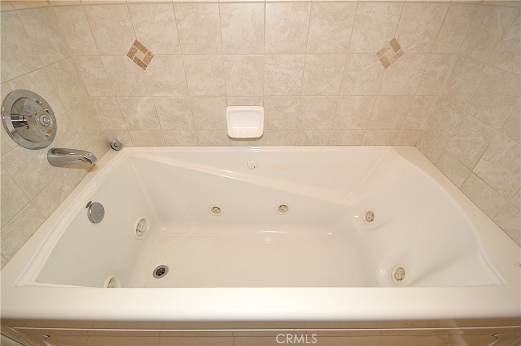 41493 Road 96, Dinuba, CA 93618